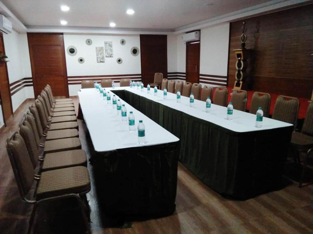 Hotel Dr Rajkumar International Μπανγκαλόρ Εξωτερικό φωτογραφία