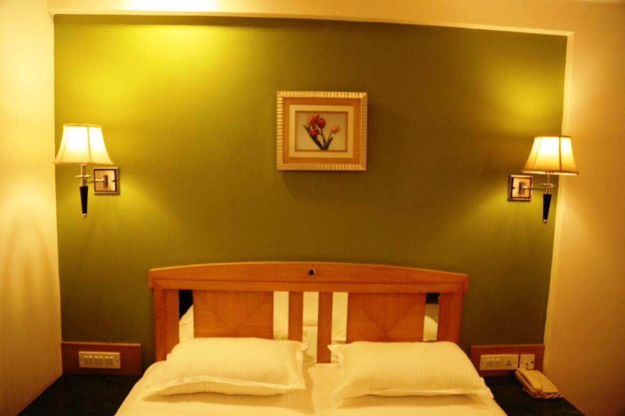 Hotel Dr Rajkumar International Μπανγκαλόρ Εξωτερικό φωτογραφία