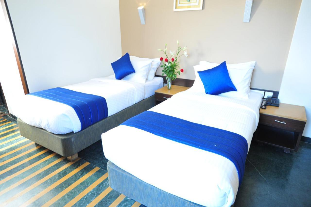 Hotel Dr Rajkumar International Μπανγκαλόρ Εξωτερικό φωτογραφία