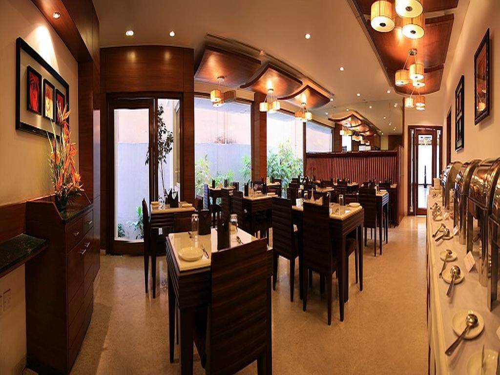 Hotel Dr Rajkumar International Μπανγκαλόρ Εξωτερικό φωτογραφία